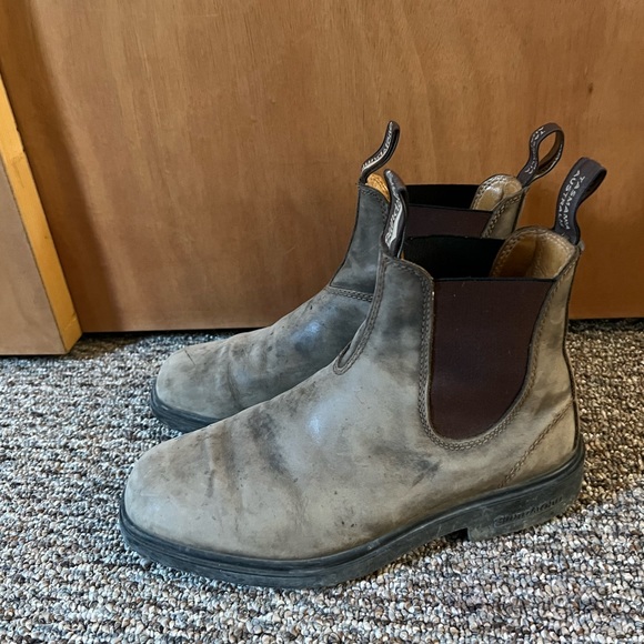 Blundstone boots men’s size 7 1/2 or women’s size 9 - Picture 2 of 4